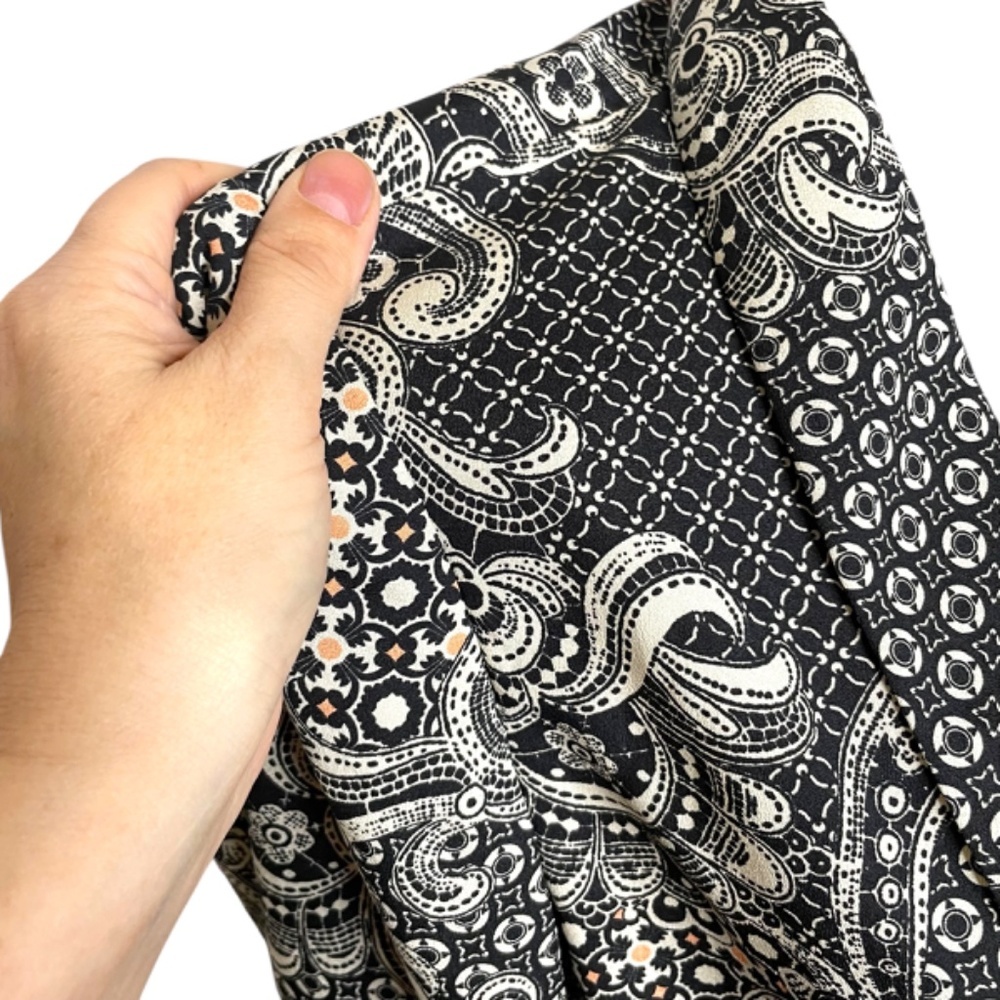 Blazer With Pattern - Picture 7 of 8